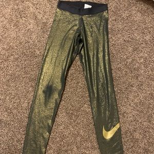 Sparkly Nike pro dri-fit leggings